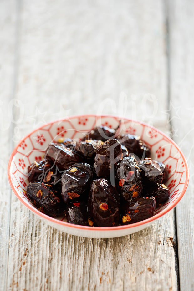Spicy Dried Black Olives